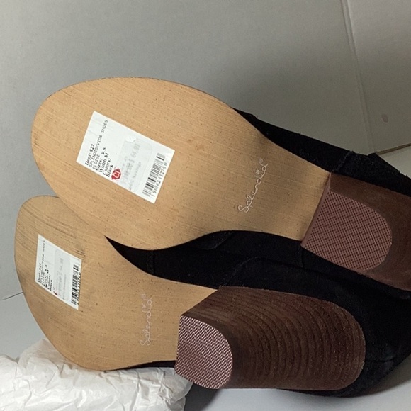 Eloise Bootie - Picture 12 of 12